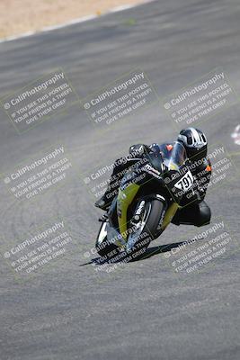 media/Jun-05-2022-WERA (Sun) [[64b01df28d]]/Race 14 B superstock expert and novice/